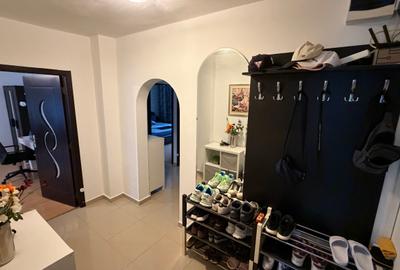 Vanzare apartament 3 camere decomandat, hol H, etaj 3,mobilat/utilat, Mall Vitan - 12