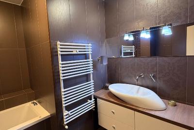 Apartament 3 camere de inchiriat in Delea Veche - 2