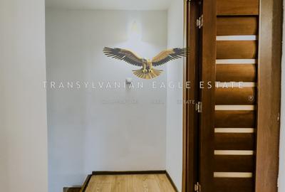 Apartament supra-etajat situat Intr-o vila|zona centrala/regională CFR - 13