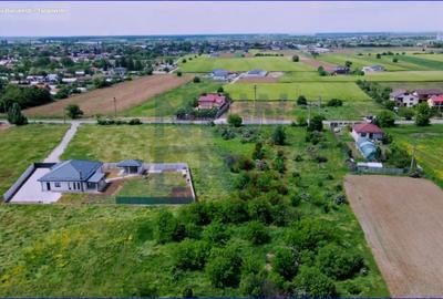 Teren intravilan 4.900 mp Construcții de vanzare București - Târgoviște - 1