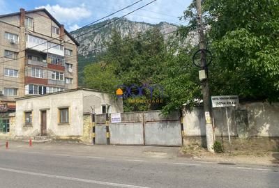De vanzare teren si constructii in Baile Herculane, zona centrala - 2