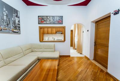 Apartament cu 2 camere semidecomandat, mobilat în Ultracentral