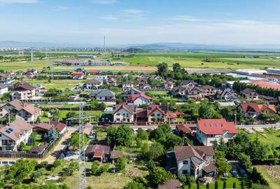 Teren intravilan de vânzare – 876 mp, Săcele, Strada Anotimpurilor - 7