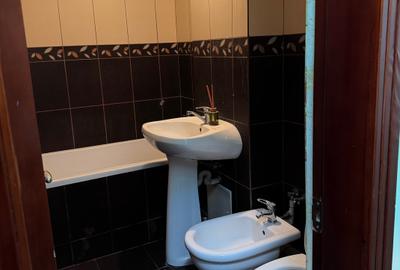 De Vanzare Apartament 4 Camere - Bld Uniri cu Fantani** - 8