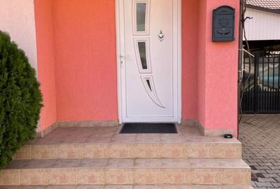 Duplex de inchiriat 120mp garaj str. Sub Cetate Floresti - 11