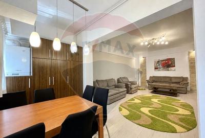Apartament cu 3 camere de închiriat - 13