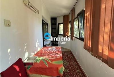 Inchiriez apartament 3 camere, decomandat, Zona Nicolina - Podu Ros - 9
