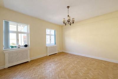 Apartament cu 2 camere semidecomandat în Ultracentral