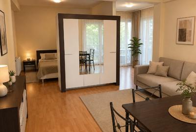 Apartament cu 2 camere decomandat în Girocului