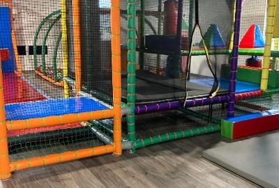 SPATIU PETRECERI PRIVATE 360MP+TERASA+   PISCINA , TEREN 2000M - 9