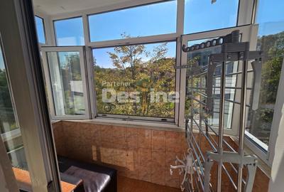 Apartament de vânzare | Zona TÂRGU CUCU | semidecomandat, 3 camere - 11