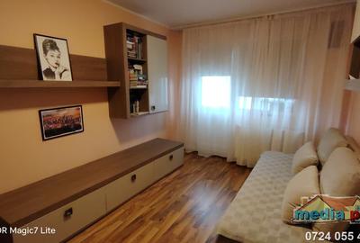 Apartament 3 camere de vânzare – Micro 39, strada Ionel Fernic - 2