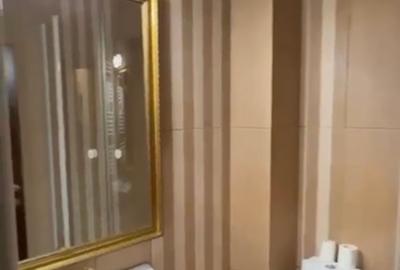 Vând apartament cu 3 camere , et 1, bd Ferdinand - 10