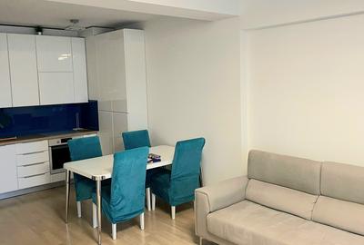 Apartament cu 3 camere decomandat, mobilat în Iancu Nicolae