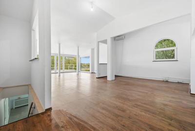 Vilă Tip Duplex cu Vedere către Lac - 3