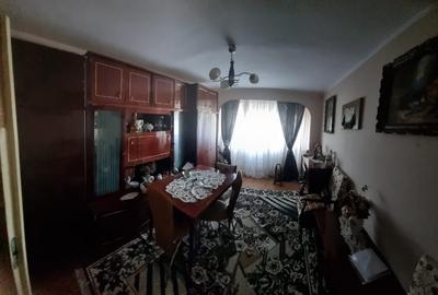 Vand Apartament 4 camere decomandat - 3