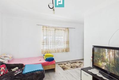 Casă 225 mp cu teren 1.482 mp în Leș - 18