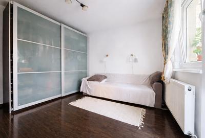 Apartament cu îmbunătățiri și confort sporit, in zona 13 Septembrie - 14