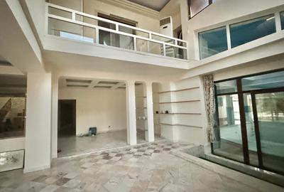 Vilă impresionantă 10 camere si teren 2.500 mp zona Pipera - 3