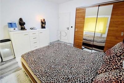 Apartament cu 3 camere decomandat, mobilat în Dumbrăvița