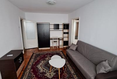 INCHIRIEZ apartament 2 camere in VLAICU (Lebada) 260 euro - 2