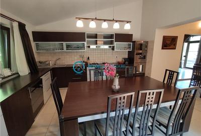 Royal Imobiliare -vanzare vila/ casa de vacanta zona CAMPINA - 50