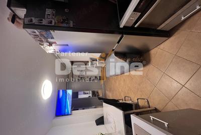 Apartament cu 3 camere decomandat, mobilat în Soarelui