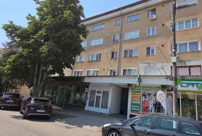 Apartament 4 camere etaj 2 zona centrului vechi Casa de Cultura Adjud - 16