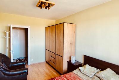 Apartament cu 2 camere decomandat în Titan