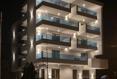Apartament cu 2 camere decomandat, mobilat în Central