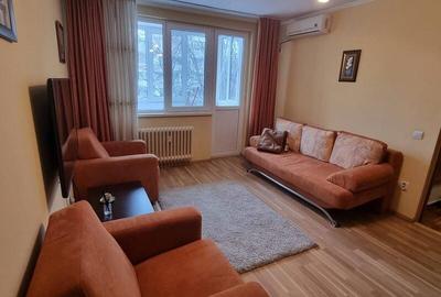 Apartament cu 2 camere semidecomandat, mobilat în Berceni