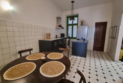 De vânzare apartament 71 mp /birou zona centrală - 9