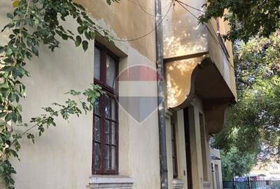 Teren ultracentral + constructii – Piata Victoriei | 1.039 mp | - 5