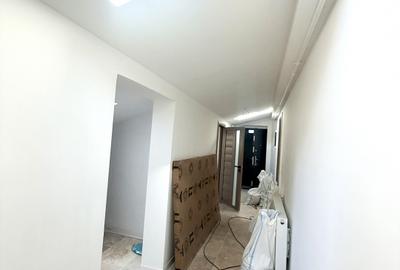 Spatiu pretabul birouri, Salon, Studio in  Mansarda Piata Romana - 8