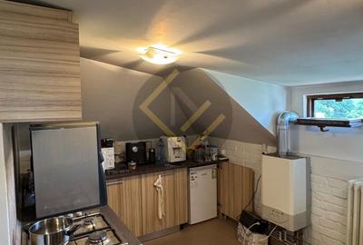 UNIVERSITATE - Batistei - Vanzare MANSARDA in VILA  Interbelica ! - 21