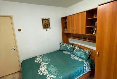 Apartament 4 camere Rovine-Posta , Etaj 1 - 6