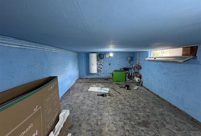 Casa 4 camere + 8418 mp de teren - 17