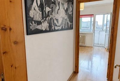 1982 | Calea Moșilor - Mihai Eminescu | 56.3 mp 12 min Metrou - 11
