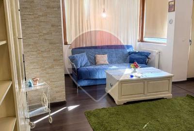Apartament cu 2 camere decomandat în Periferie