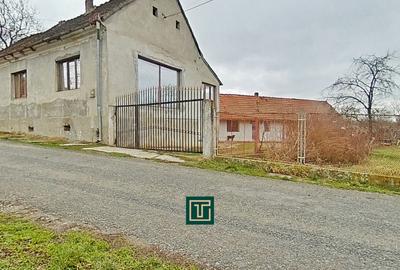 Casă cu 4 camere în Zăbrani