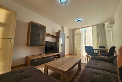 Apartament cu 2 camere decomandat, mobilat în Central