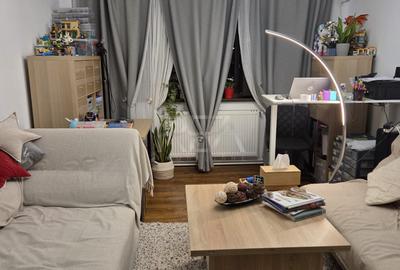 Apartament cu 4 camere decomandat, mobilat în Drumul Taberei