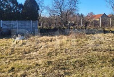 Teren Construcții intravilan de 460 mp, în Sud-Est