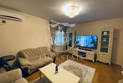 Apartament cu 3 camere decomandat, mobilat în Faleza Nord