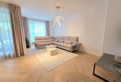 Elegant Three-Level Villa with Private Swimming Pool - 3