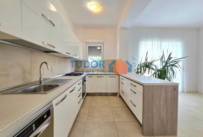 Renovated 6 Bedroom Luxury Villa with Private Garden, Swimming Pool & Sauna - 6