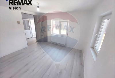 Casă si teren de vânzare | Craiova | Strada Rachitei zona Brestei - 6