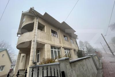 Casă individuală cu 6 camere în Burdujeni