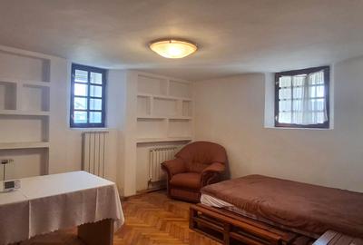 Comision 0! Mansarda Cotroceni, Palat, 2/2, libera, 4 camere decomandate, balcon - 2