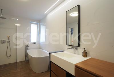 Apartament renovat cu 3 camere, 2 bai | 190mpc | garaj si boxa - 12
